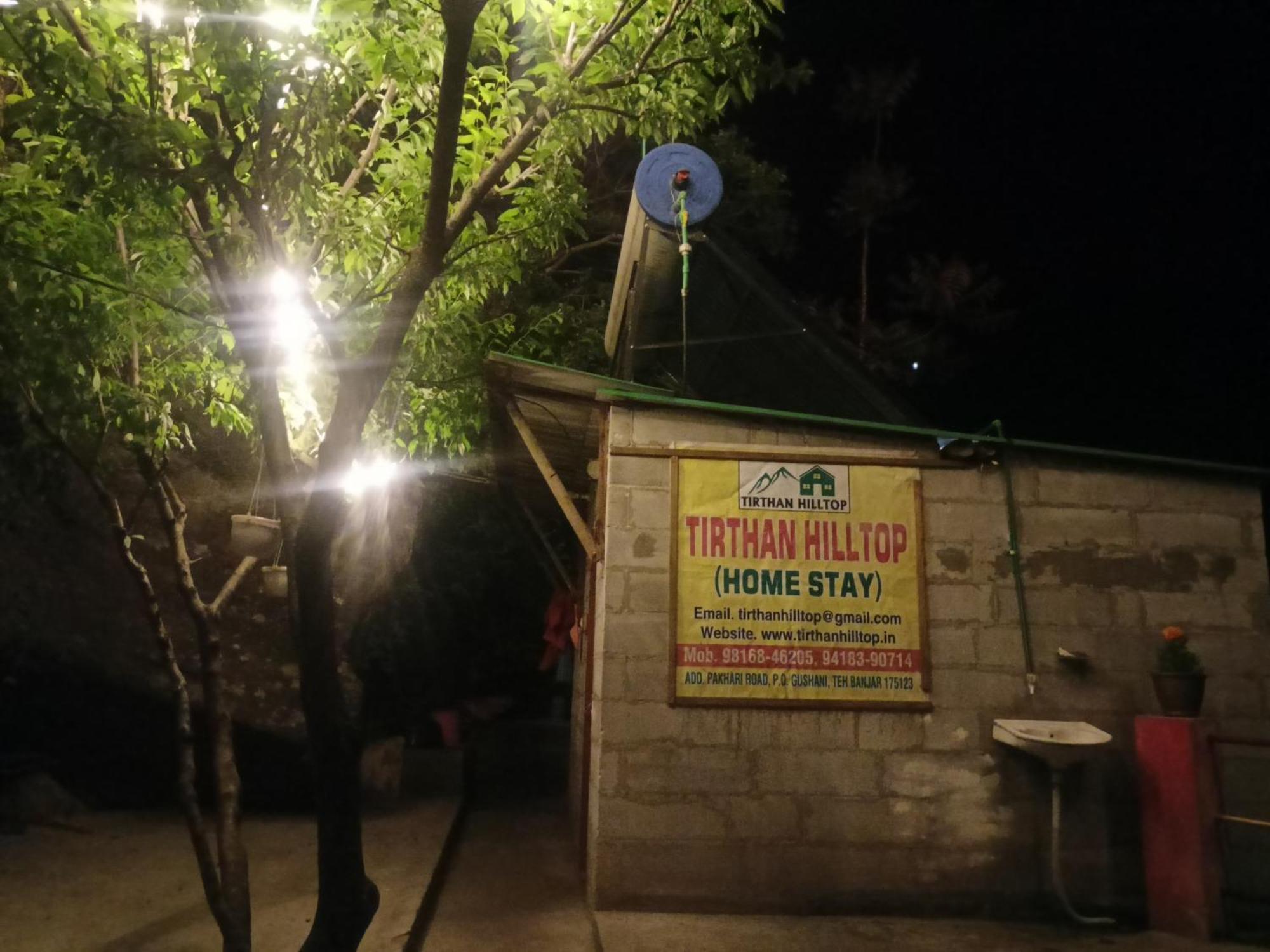 Tirthan Hilltop Home Stay Banjār 外观 照片