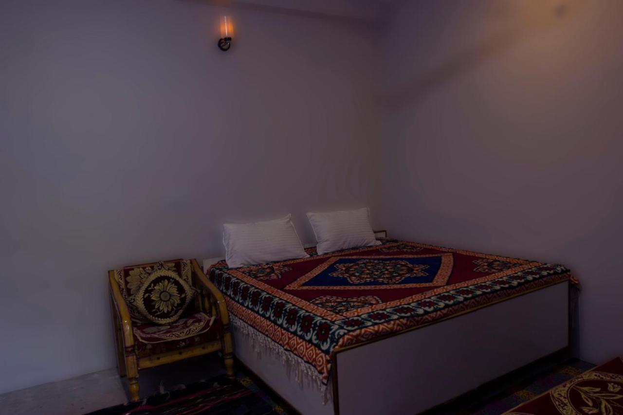 Tirthan Hilltop Home Stay Banjār 外观 照片